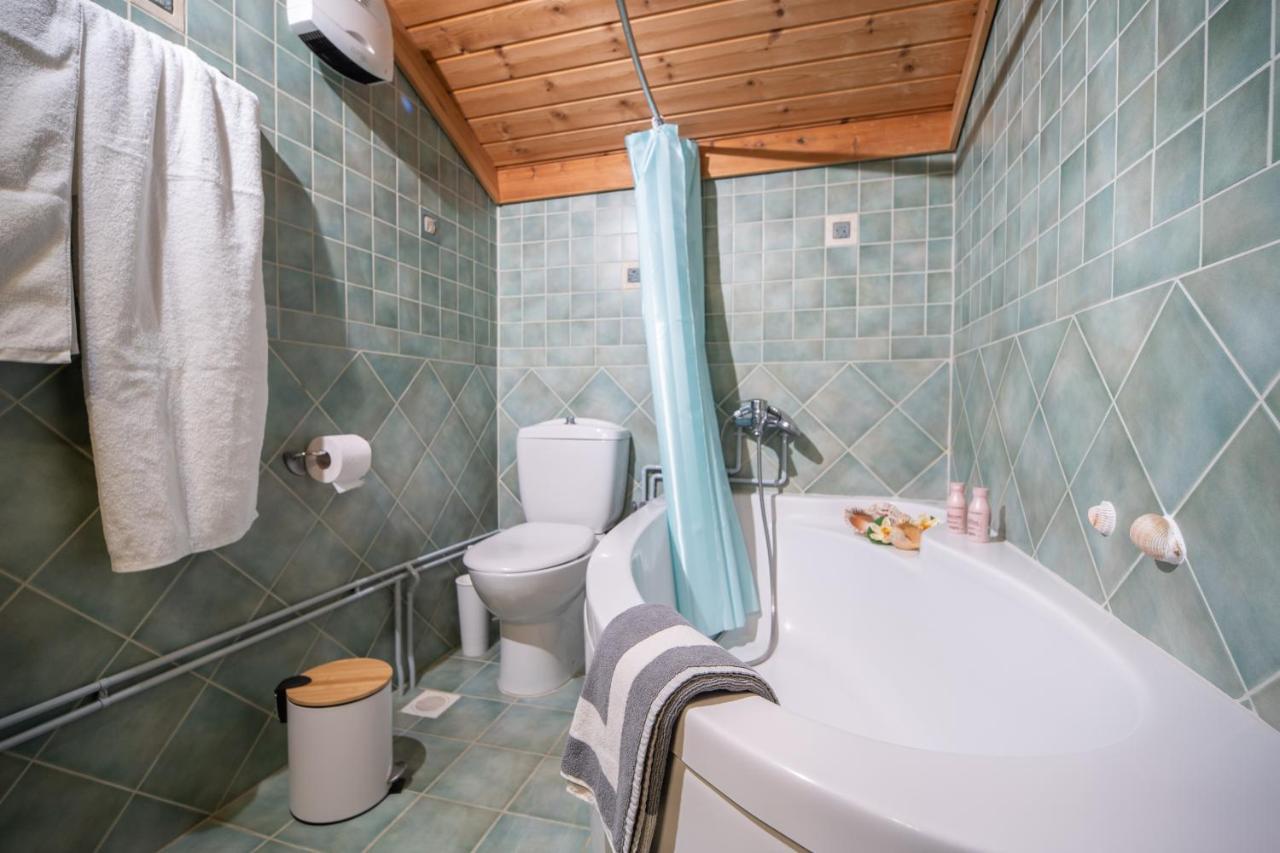 Leilighet Wooden Villa, Big Garden, Mountain View *